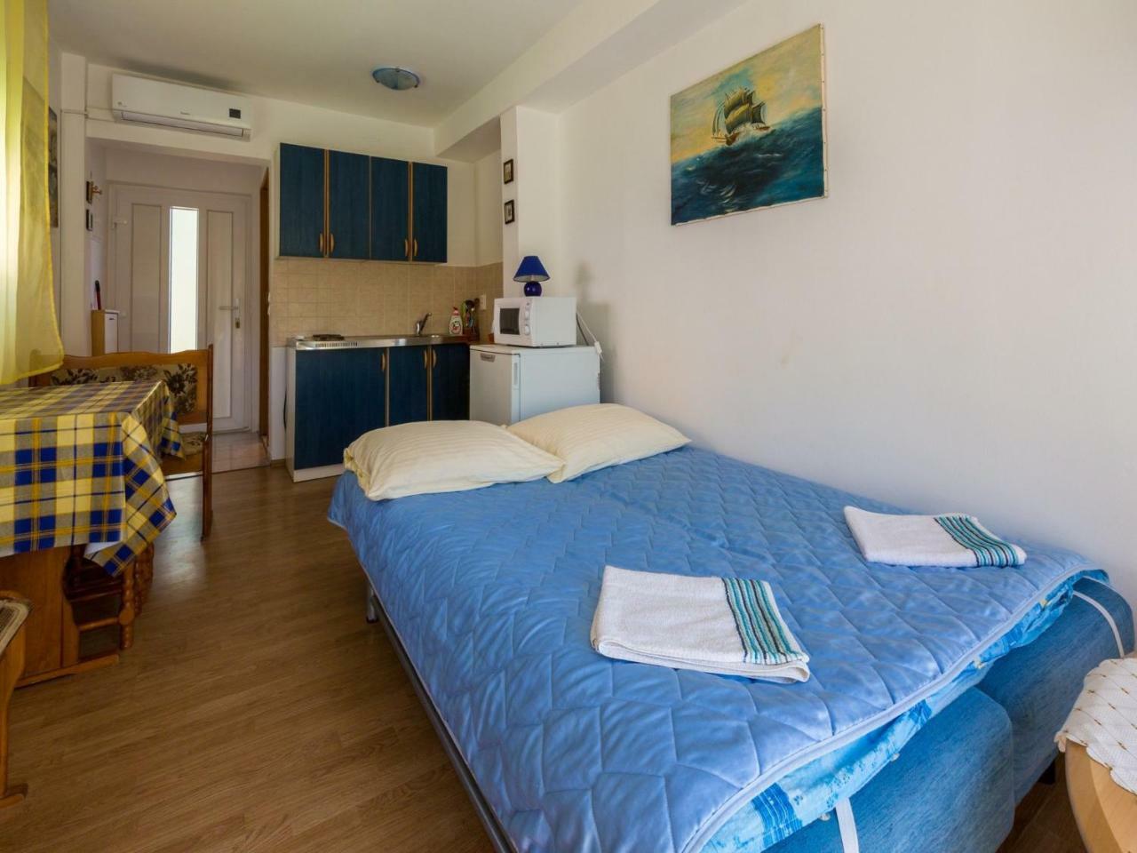 Apartments Adrasteja Dramalj Esterno foto